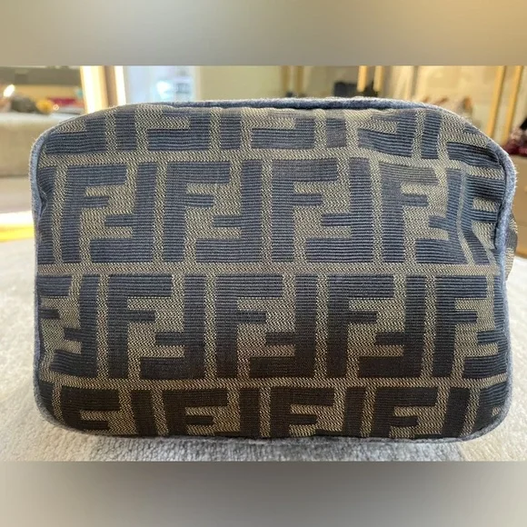 Fendi - Vintage- Zucca Mia Shoulder Bag
